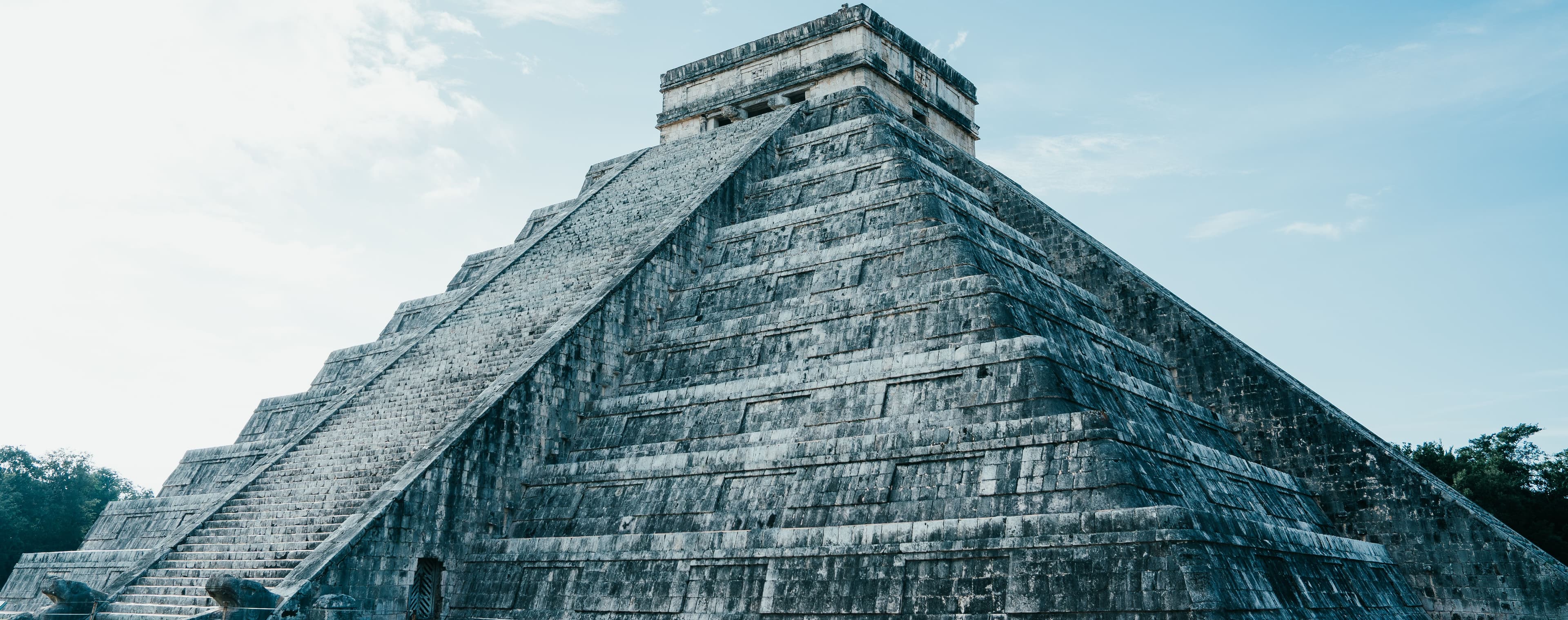 Pirámide de Kukulkán en Chichén Itzá